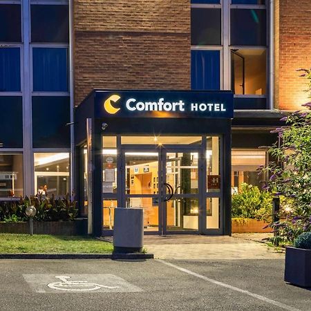 Comfort Hotel Lille L'Union Tourcoing Esterno foto