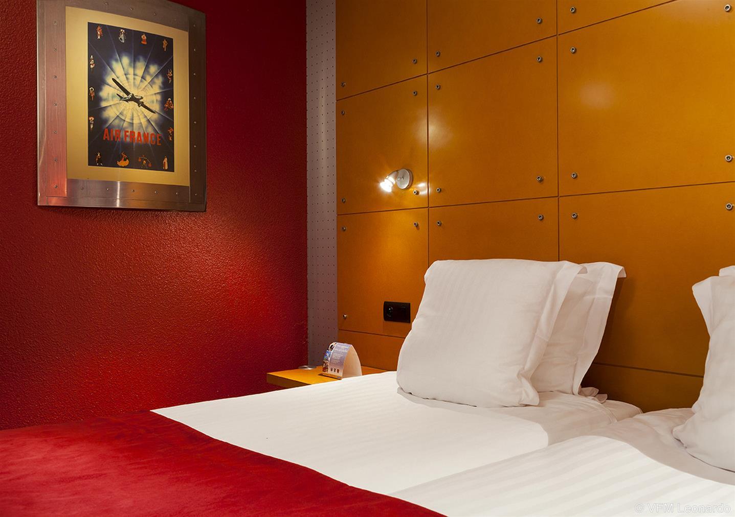 Comfort Hotel Lille L'Union Tourcoing Esterno foto